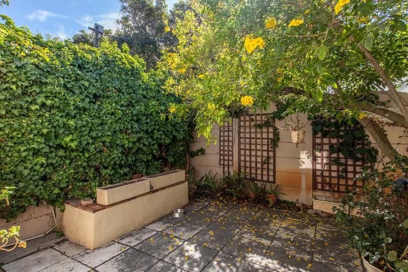 To Let 3 Bedroom Property for Rent in Plumstead Western Cape